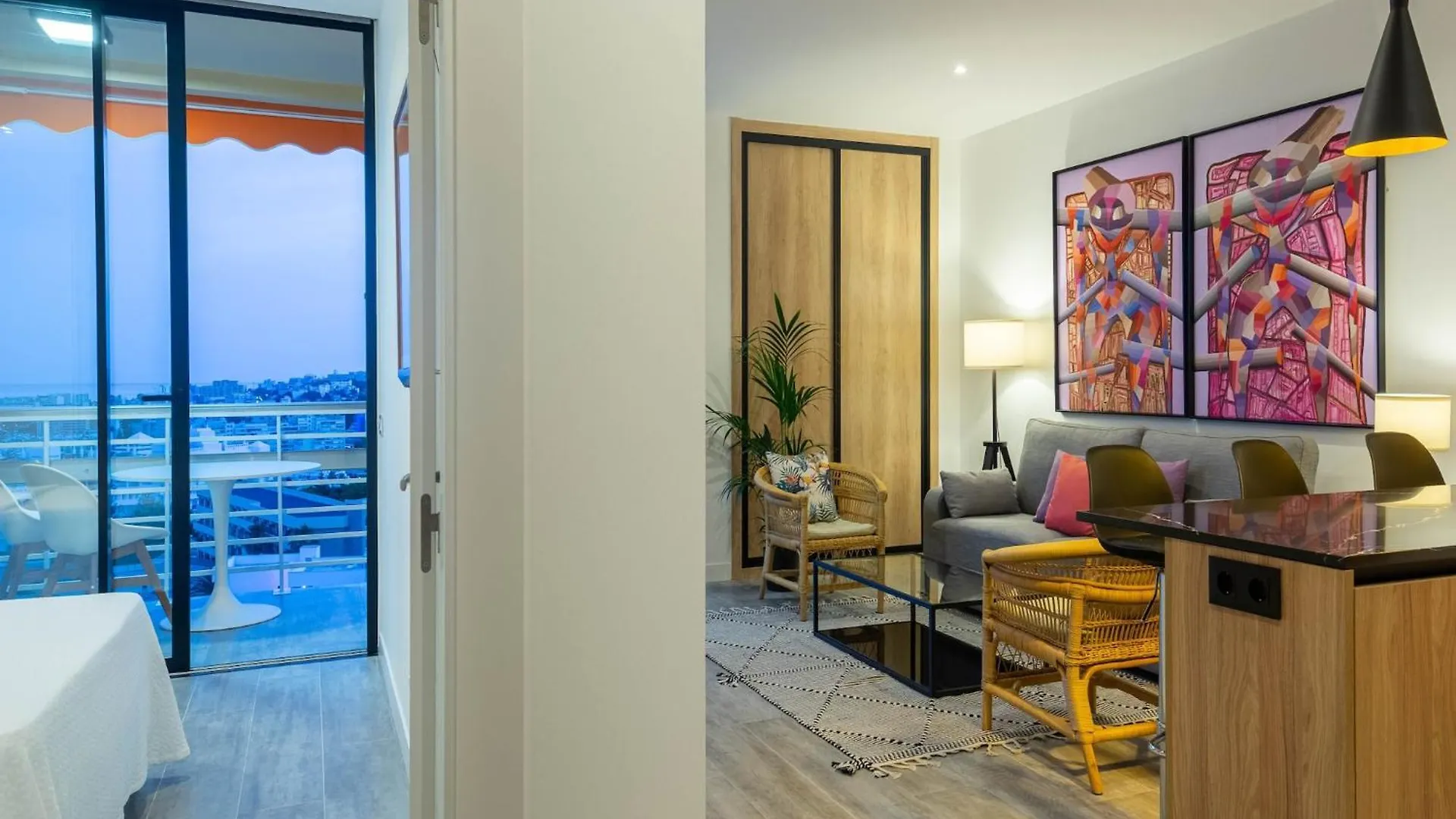 טורמולינוס Modern Apartment With Sea-Views ספרד