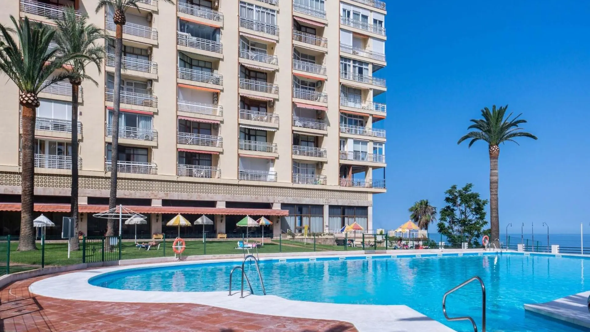 טורמולינוס Modern Apartment With Sea-Views ספרד