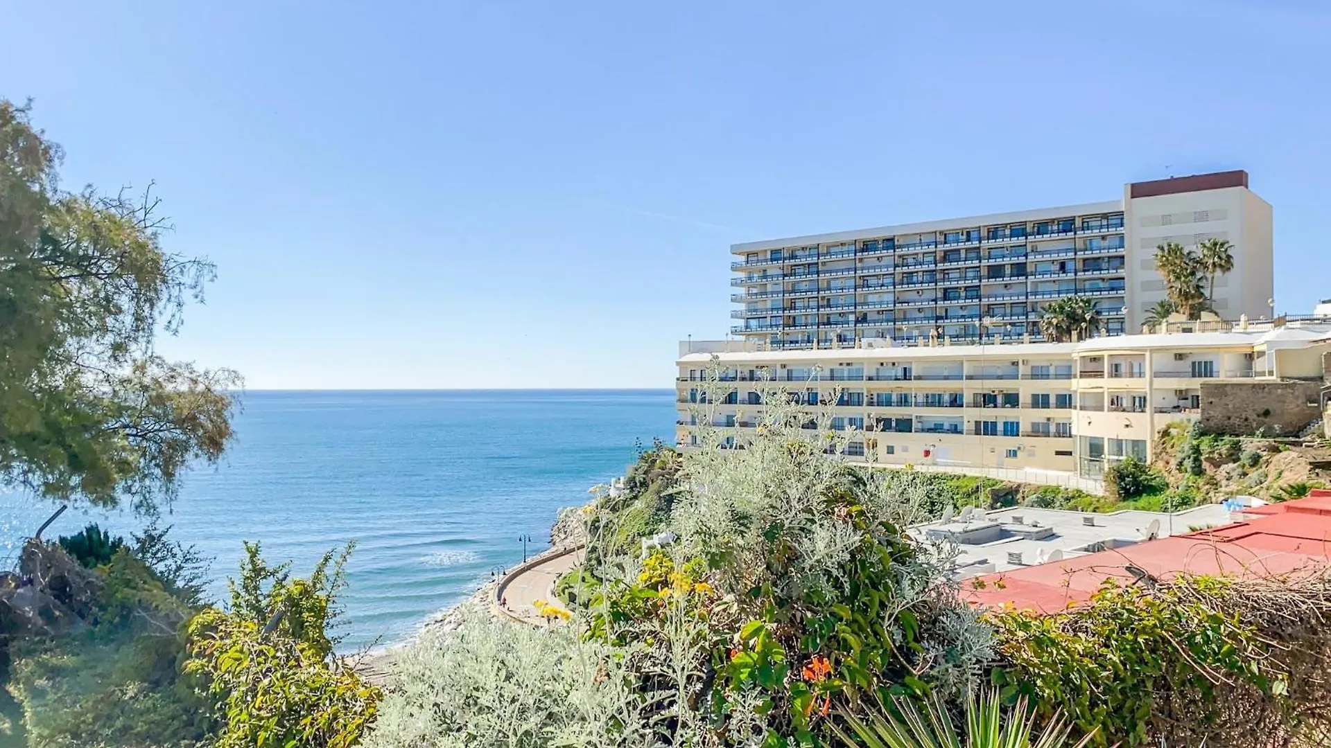 טורמולינוס Modern Apartment With Sea-Views