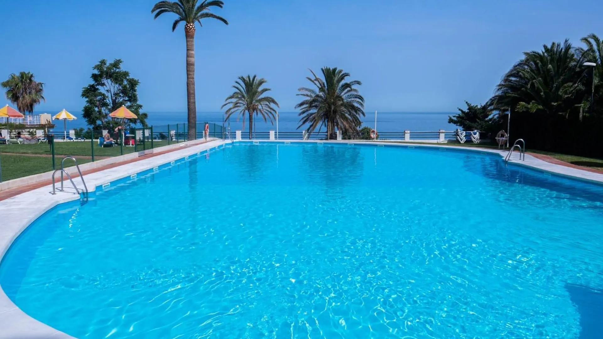 טורמולינוס Modern Apartment With Sea-Views ספרד